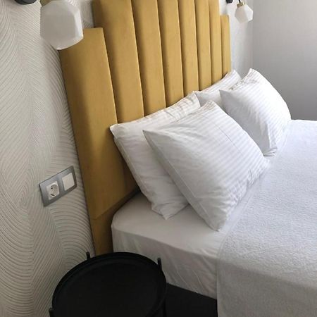 Guest House Гости Pitsunda Eksteriør billede