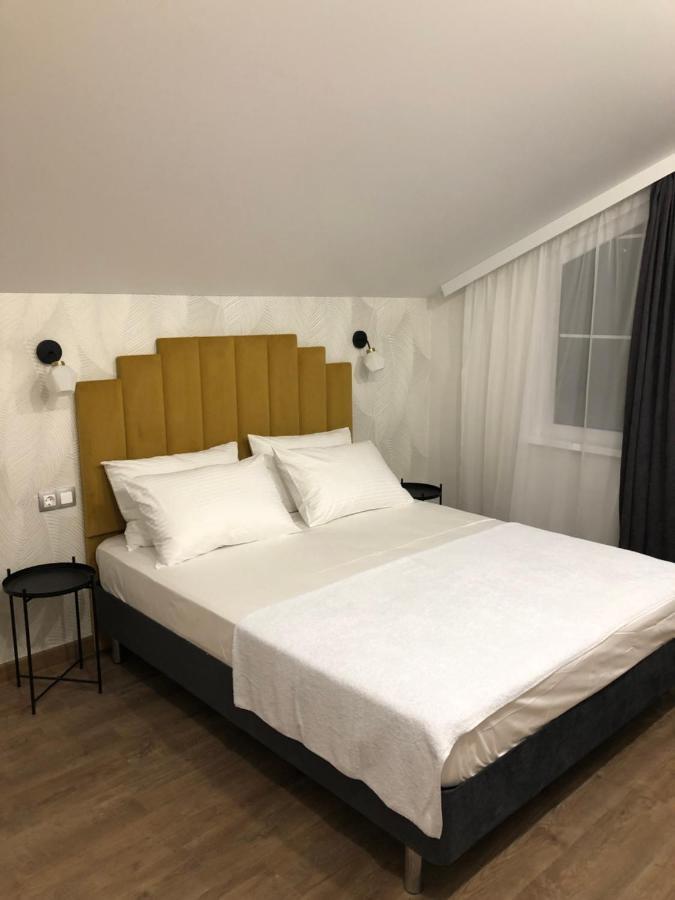 Guest House Гости Pitsunda Eksteriør billede