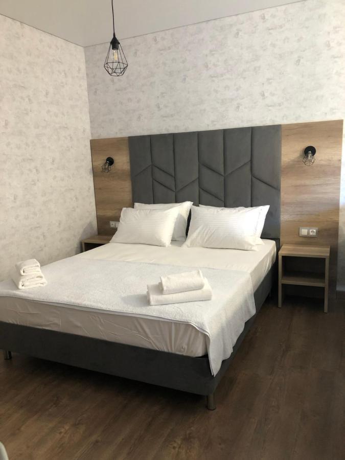 Guest House Гости Pitsunda Eksteriør billede