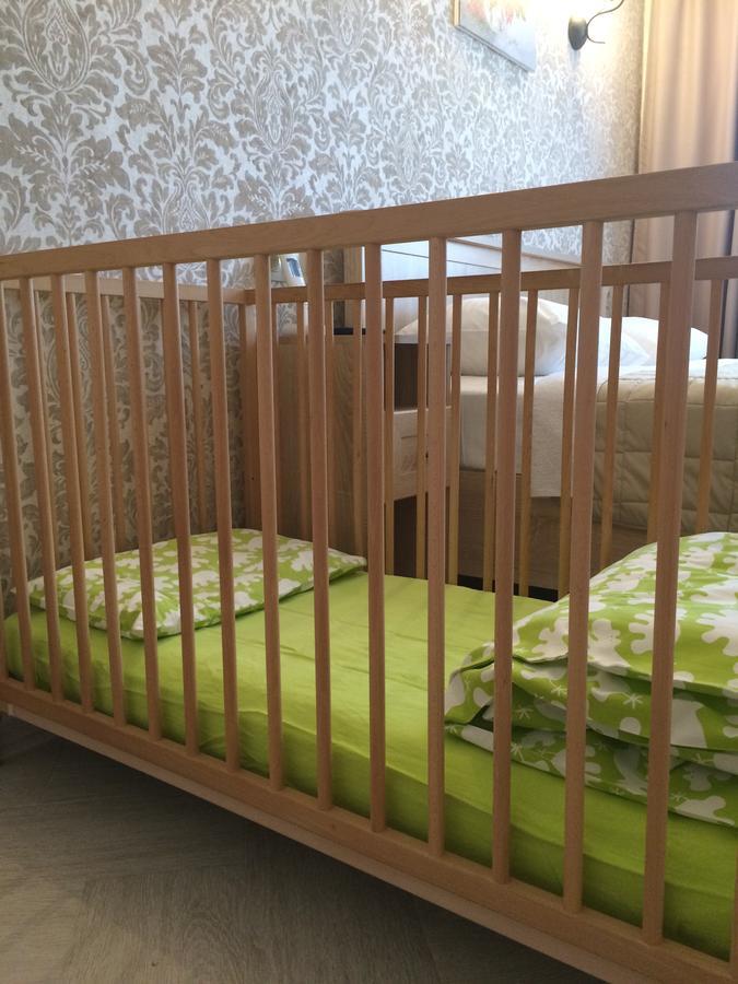 Guest House Гости Pitsunda Eksteriør billede