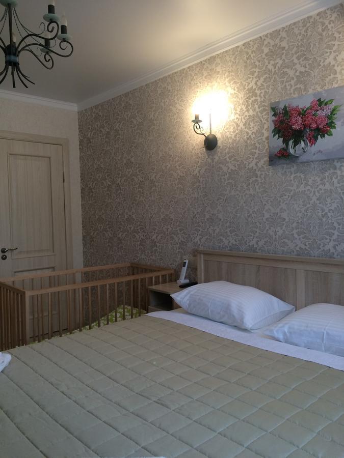 Guest House Гости Pitsunda Eksteriør billede