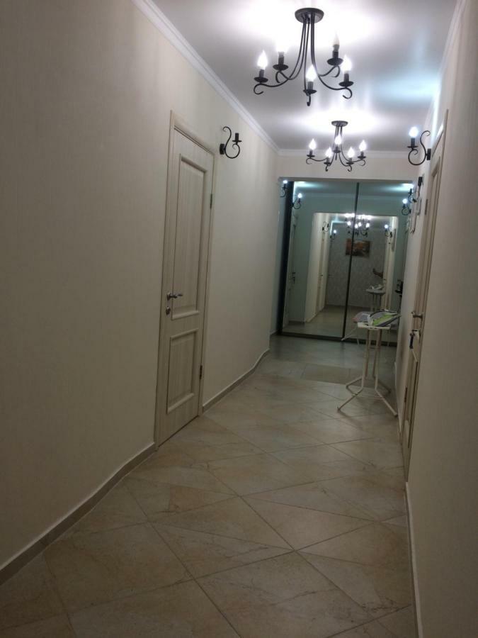 Guest House Гости Pitsunda Eksteriør billede